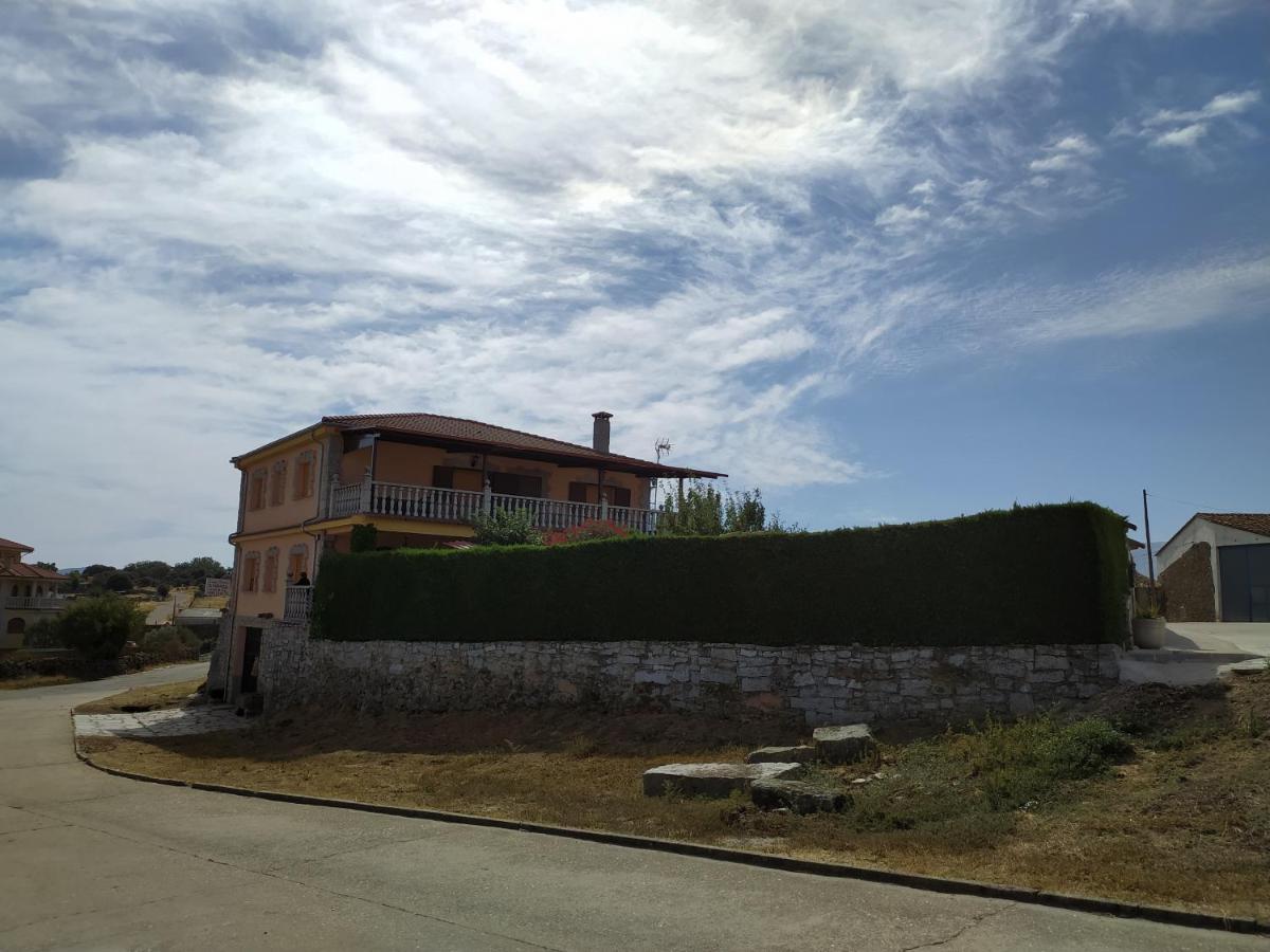 Casa Rural Mi Descanso Valdefuentes de Sangusín Εξωτερικό φωτογραφία