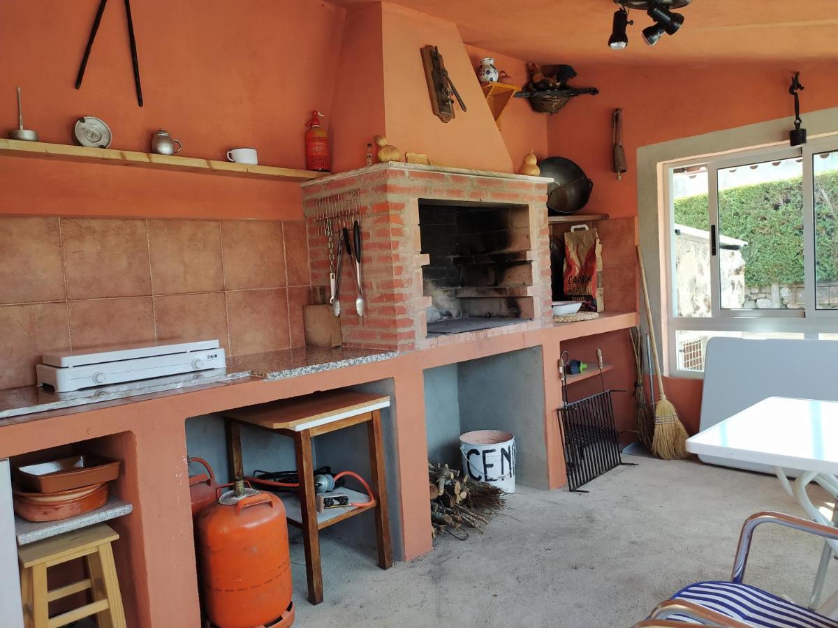 Casa Rural Mi Descanso Valdefuentes de Sangusín Εξωτερικό φωτογραφία