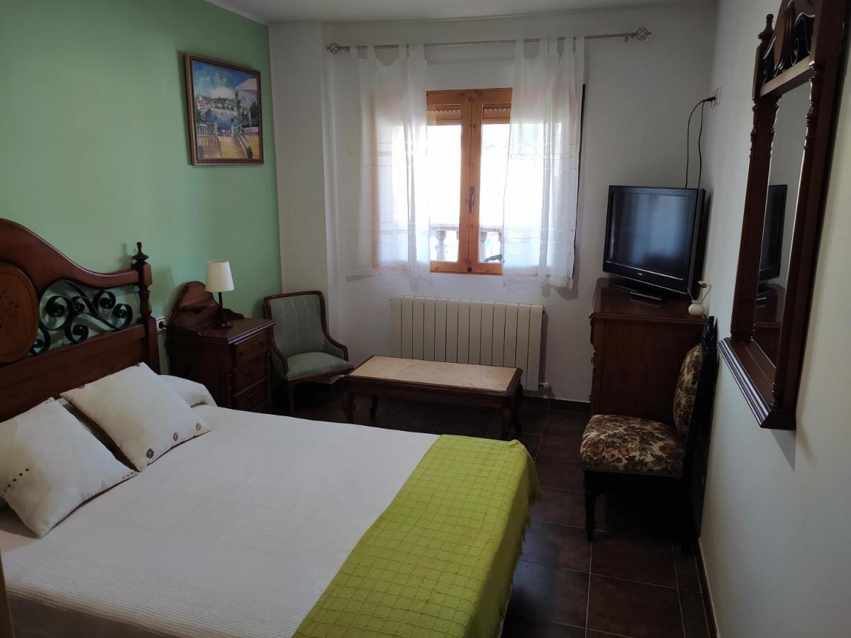 Casa Rural Mi Descanso Valdefuentes de Sangusín Εξωτερικό φωτογραφία